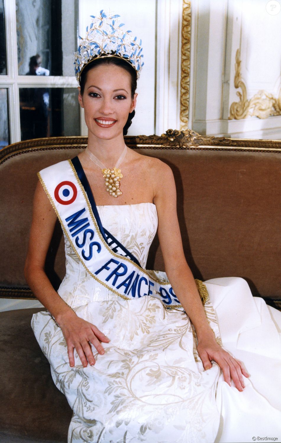 https://static1.purepeople.com/articles/1/37/26/71/@/5378171-archives-mareva-galanter-miss-france-950x0-3.jpg