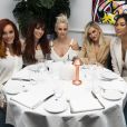 Nicole Scherzinger, Ashley Roberts, Jessica Sutta, Kimberly Wyatt names, Carmit Bachar (du groupe Pussycat Dolls) dînent au restaurant "Bagatelle" à Londres, le 30 janvier 2020.
