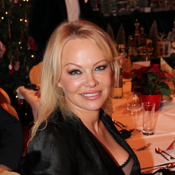 Pamela Anderson à la soirée VIP Gut Aiderbichl Christmas Market à Henndorf en Autriche, le 12 novembre 2019.