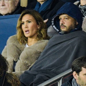 Vitaa et son mari Hicham Bendaoud assistent au match de Ligue 1 Conforama PSG 5-0 Montpellier au Parc des Princes à Paris le 1 février 2020 © Giancarlo Gorassini / Bestimage