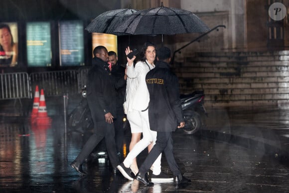 Edinson Cavani et sa compagne Jocelyn Burgardt - Soirée d'anniversaire de Neymar Jr. "Nuit Blanche" à la discothèque le Yoyo à Paris, France, le 2 février 2020.