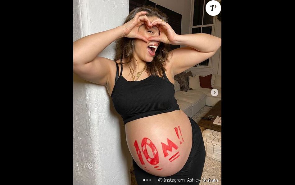 ashley graham enceinte remercie ses 10 millions d abonnes sur instagram janvier 2020 purepeople