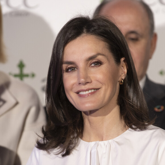 La reine Letizia d'Espagne, présidente d'honneur de l'Association espagnole contre le cancer, présidait le 4 février 2020 au IXe Forum contre le cancer à Madrid, dans le cadre de la Journée mondiale de la lutte contre la maladie.