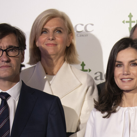 La reine Letizia d'Espagne, présidente d'honneur de l'Association espagnole contre le cancer, présidait le 4 février 2020 au IXe Forum contre le cancer à Madrid, dans le cadre de la Journée mondiale de la lutte contre la maladie.