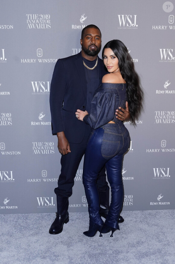 Kanye West et sa femme Kim Kardashian assistent à la 9ème soirée annuelle WSJ Innovators Awards au musée d'Art Moderne à New York, le 6 novembre 2019.