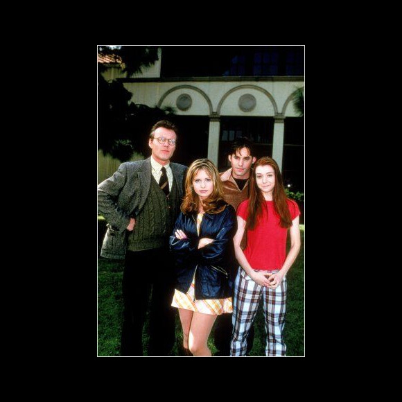 Sarah Michelle Gellar, Alyson Hannigan, Nicholas Brendon et Anthony Stewart Head - Le casting de "Buffy contre les vampires" en 1997.