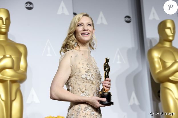 Cate Blanchett (Oscar de la meilleure actrice pour le rôle de Jasmine dans le film "Blue Jasmine") (bijoux Chopard) - 86ème cérémonie des Oscars à Hollywood, le 2 mars 2014.
