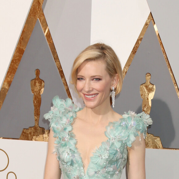 Cate Blanchett - Photocall de la 88ème cérémonie des Oscars au Dolby Theatre à Hollywood. Le 28 février 2016.