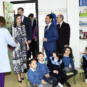 Le roi Felipe VI et la reine Letizia d'Espagne en visite au centre éducatif "Professional Schools Sagrada Familia-Fundacion Pe-aflor" à Ecija. Le 6 février 2020  Spanish Kings Felipe and Queen Letizia visit the educational center "Professional Schools Sagrada Familia-Fundacion Pe–aflor, winner of the 2019 school prize of the Princess of Girona Foundation.06/02/2020 - Ecija