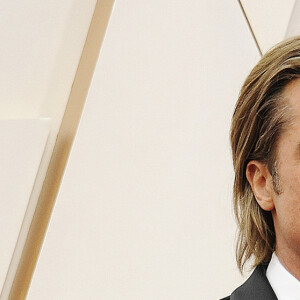 Brad Pitt, lauréat du prix du meilleur acteur dans un second rôle pour "Once Upon a Time... in Hollywood" - Photocall de la Press Room de la 92e cérémonie des Oscars 2019 au Hollywood and Highland à Los Angeles, Californie. Le 9 février 2020.