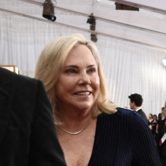 Gerda Jacoba Aletta Maritz et Charlize Theron lors du photocall des arrivées de la 92ème cérémonie des Oscars 2020 au Hollywood and Highland à Los Angeles, Californie, Etats-Unis, le 9 février 2020.