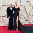 Gerda Maritz et sa fille Charlize Theron assistent à la 92ème cérémonie des Oscars au Dolby Theatre. Los Angeles, le 9 février 2020.
