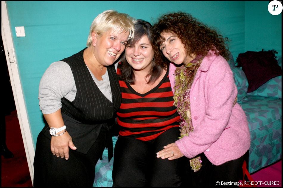 Trio Mimie Mathy Michèle Bernier Isabelle De Botton Mimie Mathy, Michèle Bernier et Isabelle de Botton au théâtre des