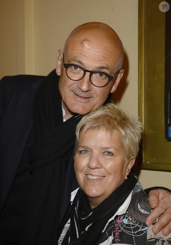 Mimie Mathy et son mari Benoist Gérard à la remise de prix de La Fondation Diane & Lucien Barrière 2015, au théâtre Tristan Bernard, à Paris, le 1er février 2016.