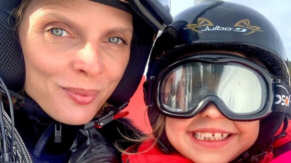 Sylvie Tellier au ski avec ses enfants : tendres photos et grosse sécurité