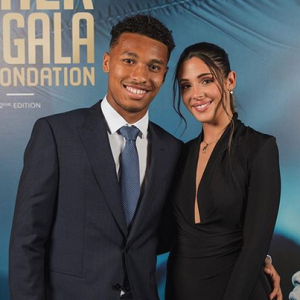 Coralie Porrovecchio et Boubacar Kamara au dîner de gala OM Fondation. Avril 2019.