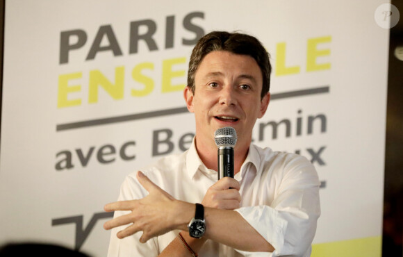 Benjamin Griveaux, candidat LREM à la mairie de Paris lors d'une nouvelle édition des "Quartiers Libres" sur le thème de l'écologie dans le 11ème arrondissement à Paris, France, le 30 janvier 2020. © Dominique Jacovides/Bestimage