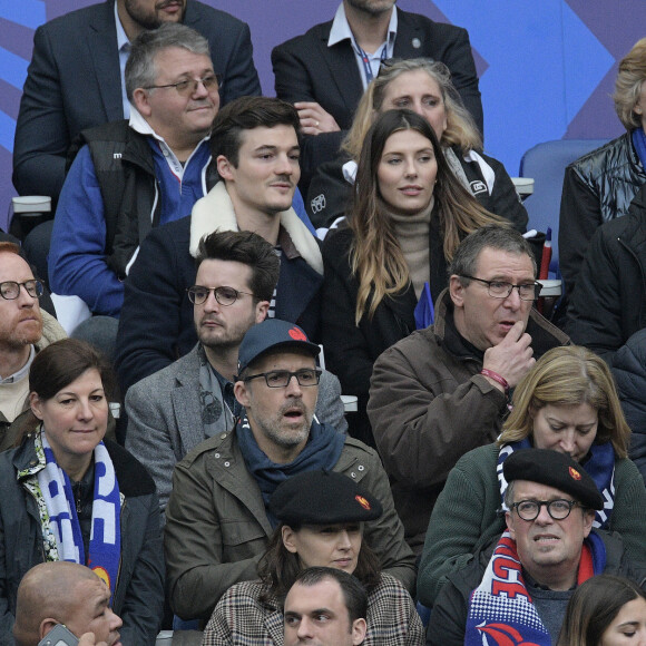 Camille Cerf et son compagnon Cyrille Roty dans les tribunes lors du match de rugby du tournoi des six nations opposant la France à l'Angleterre au stade de France à Saint-Denis, Seine Saint-Denis, France, le 2 février 2020. la France a gagné 24-17. © Giancarlo Gorassini/Bestimage