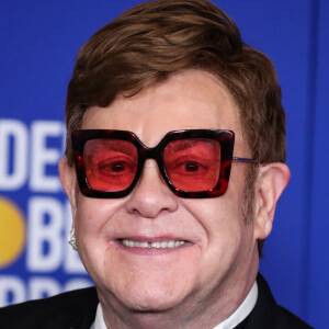 Elton John lors de la Press Room de la 77ème cérémonie annuelle des Golden Globe Awards au Beverly Hilton Hotel à Los Angeles le 5 janvier 2020.