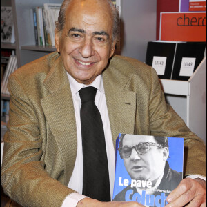 PIERRE BENICHOU - SALON DU LIVRE 2011, A PARIS, PORTE DE VERSAILLES.