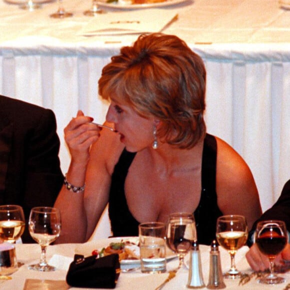 Diana en soirée à New York en 1995.