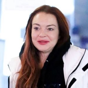 Exclusif - Lindsay Lohan méconnaissable à son arrivée à l'aéroport de Grèce , le 22 février 2019