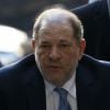 Harvey Weinstein le 24 février 2020 à la Cour suprême de l'État de New York pour son procès pour viol et agression sexuelle. Il a été reconnu coupable de deux des cinq chefs d'accusation qui pesaient sur lui.