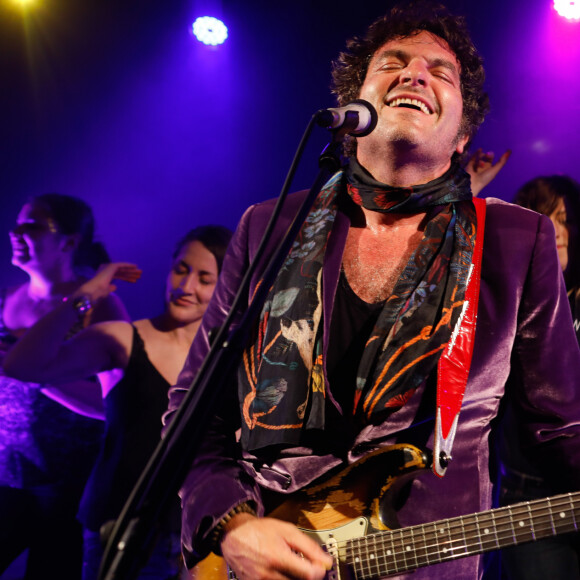 Exclusif - Matthieu Chedid (M) - Showcase lors de la soirée de lancement de l'application d'entraide "Indigo" au Ground Control à Paris, le 30 avril 2019. © Christophe Clovis / Bestimage