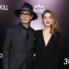 Johnny Depp et sa fiancée Amber Heard - Première du film "3 Days to Kill" à Hollywood, le 12 février 2014.