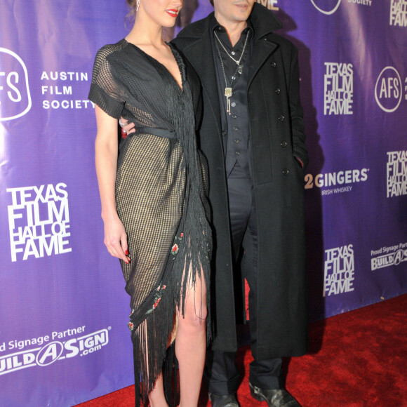 Amber Heard et son fiancé Johnny Depp - Personnalités à la cérémonie des "The Texas Film Hall of Fame Awards" à Austin, le 6 mars 2014.