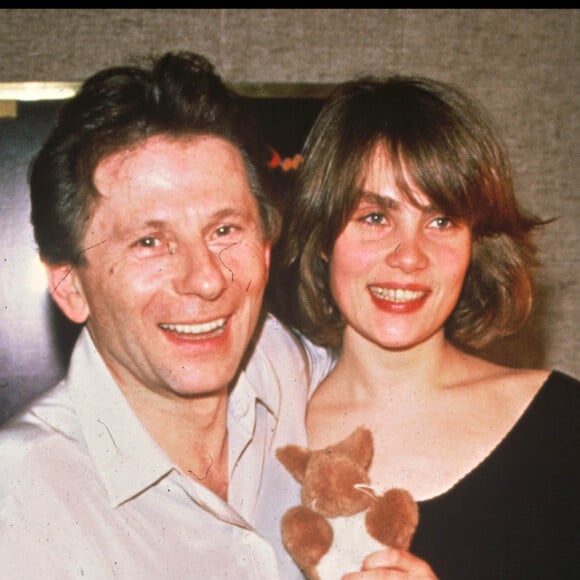 Emmanuelle Seigner et Roman Polanski en coulisses de la pièce "La Métamorphose" à Paris, en 1988.