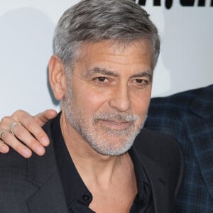 George Clooney à la première de "Catch 22" à Londres, le 15 mai 2019.