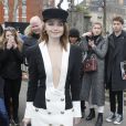 Jessica Barden - Arrivées au défilé de mode prêt-à-porter automne-hiver 2020/2021 Balmain à Paris le 28 février 2020.