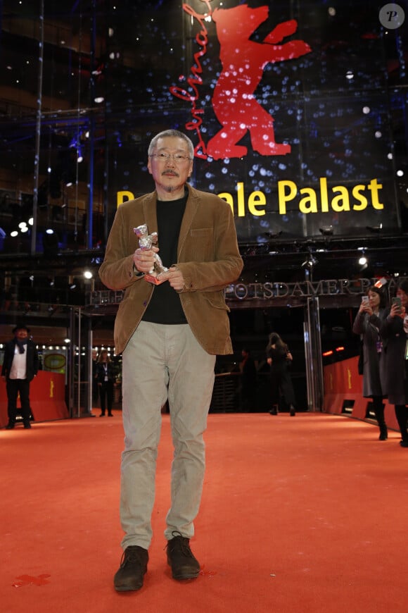 Hong Sang-soo à la cérémonie de clôture de la 70ème édition du festival international du film de Berlin (La Berlinale 2020), le 29 février 2020.