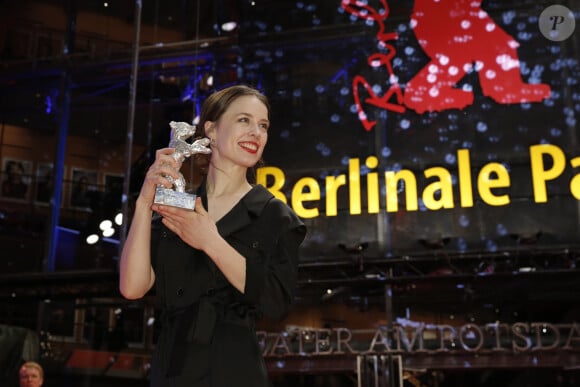 Paula Beer à la cérémonie de clôture de la 70ème édition du festival international du film de Berlin (La Berlinale 2020), le 29 février 2020.