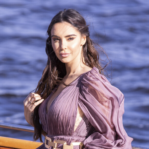 Nabilla - Photo officielle de "Love Island" sur Amazon Prime Video à partir du 2 mars 2020