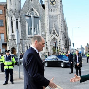 Le prince William, duc de Cambridge, et Catherine (Kate) Middleton, duchesse de Cambridge, assistent à une cérémonie commémorative de dépôt de couronnes au Garden of Remembrance à Dublin, Irelande, le 3 mars 2020, pour une visite officielle de 3 jours.