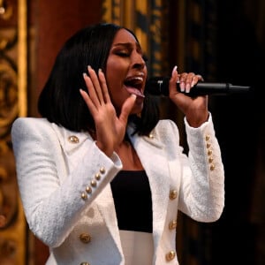 Alexandra Burke - La famille royale d'Angleterre lors de la cérémonie du Commonwealth en l'abbaye de Westminster à Londres. Le 9 mars 2020  On March 9th 2020. Alexandra Burke performs during the Commonwealth Service at Westminster Abbey, London on Commonwealth Day. The service is the Duke and Duchess of Sussex's final official engagement before they quit royal life.09/03/2020 - Londres