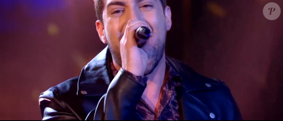 Enzo et Emmanuel s'affrontent lors des battles de The Voice 2020 - Talents de Lara Fabian. Emission du 14 mars 2020, TF1