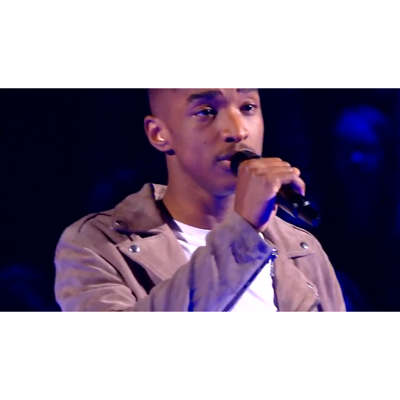 Abi et Raimana s'affrontent lors des battles de The Voice 2020 - Talents de Pascal Obispo. Emission du 14 mars 2020, TF1