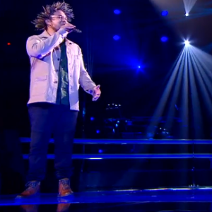 Abi et Raimana s'affrontent lors des battles de The Voice 2020 - Talents de Pascal Obispo. Emission du 14 mars 2020, TF1