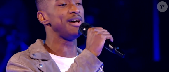 Abi et Raimana s'affrontent lors des battles de The Voice 2020 - Talents de Pascal Obispo. Emission du 14 mars 2020, TF1