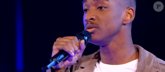 Abi et Raimana s'affrontent lors des battles de The Voice 2020 - Talents de Pascal Obispo. Emission du 14 mars 2020, TF1