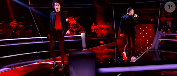 Kaël et Michaël s'affrontent lors des battles de The Voice 2020 - Talents de Marc Lavoine. Emission du 14 mars 2020, TF1