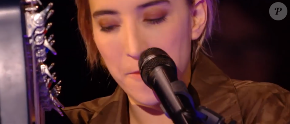 Gustine et Maxim s'affrontent lors des battles de The Voice 2020 - Talents de Lara Fabian. Emission du samedi 14 mars 2020, TF1