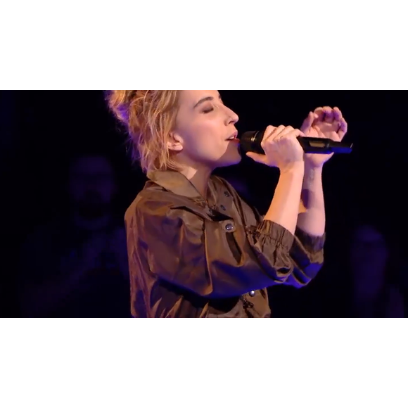 Gustine et Maxim s'affrontent lors des battles de The Voice 2020 - Talents de Lara Fabian. Emission du samedi 14 mars 2020, TF1