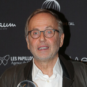 Fabrice Luchini à la press Room de la 11ème cérémonie des Globes de Cristal au Lido à Paris le 30 janvier 2017. © CVS / Bestimage