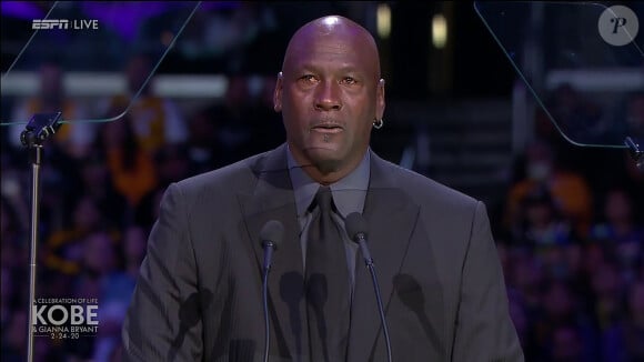 Michael Jordan, ému aux larmes, lors de l'hommage à Kobe Bryant au Staples Center de Los Angeles, le 24 février 2020.