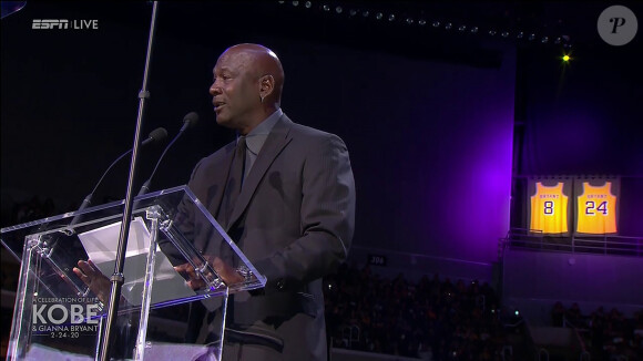 Michael Jordan, ému aux larmes, lors de l'hommage à Kobe Bryant au Staples Center de Los Angeles, le 24 février 2020.