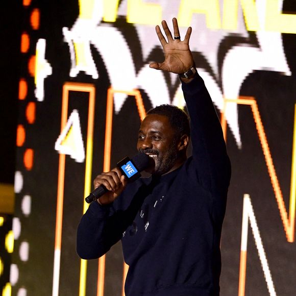 Idris Elba au concert WE Day UK à la SSE Arena, au stade de Wembley. Londres, le 4 mars 2020.